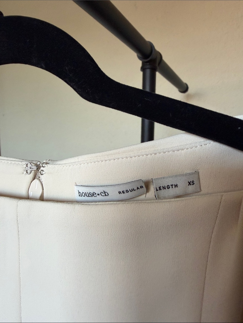 House of CB Francesca Cream Long Sleeve Dress size XS NWOT - Picture 10 of 16